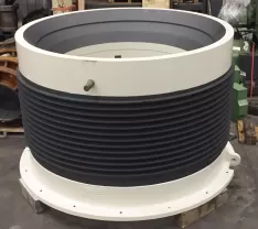 Secondary crusher bowl