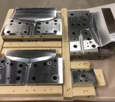 Chrome plating of molds